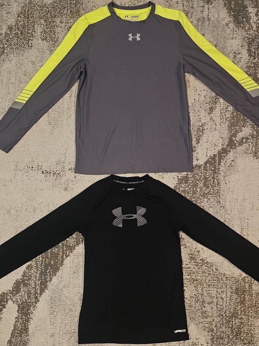Under Armour Long Sleeve Tops - Gray/Neon Yellow & Black
